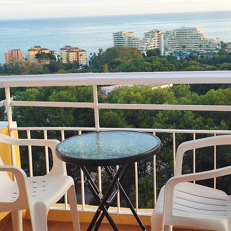 Hercules Paradise 531 Apartamento Con Vistas Al Mar Mediterraneo En Benalmadena A Pasos Del Centro Y Su Vibrante Zona Comercial Disfruta De Una Experiencia Unica En La Costa Del Sol Malaga Andalucia Well-Connected To The Airport Dış mekan fotoğraf