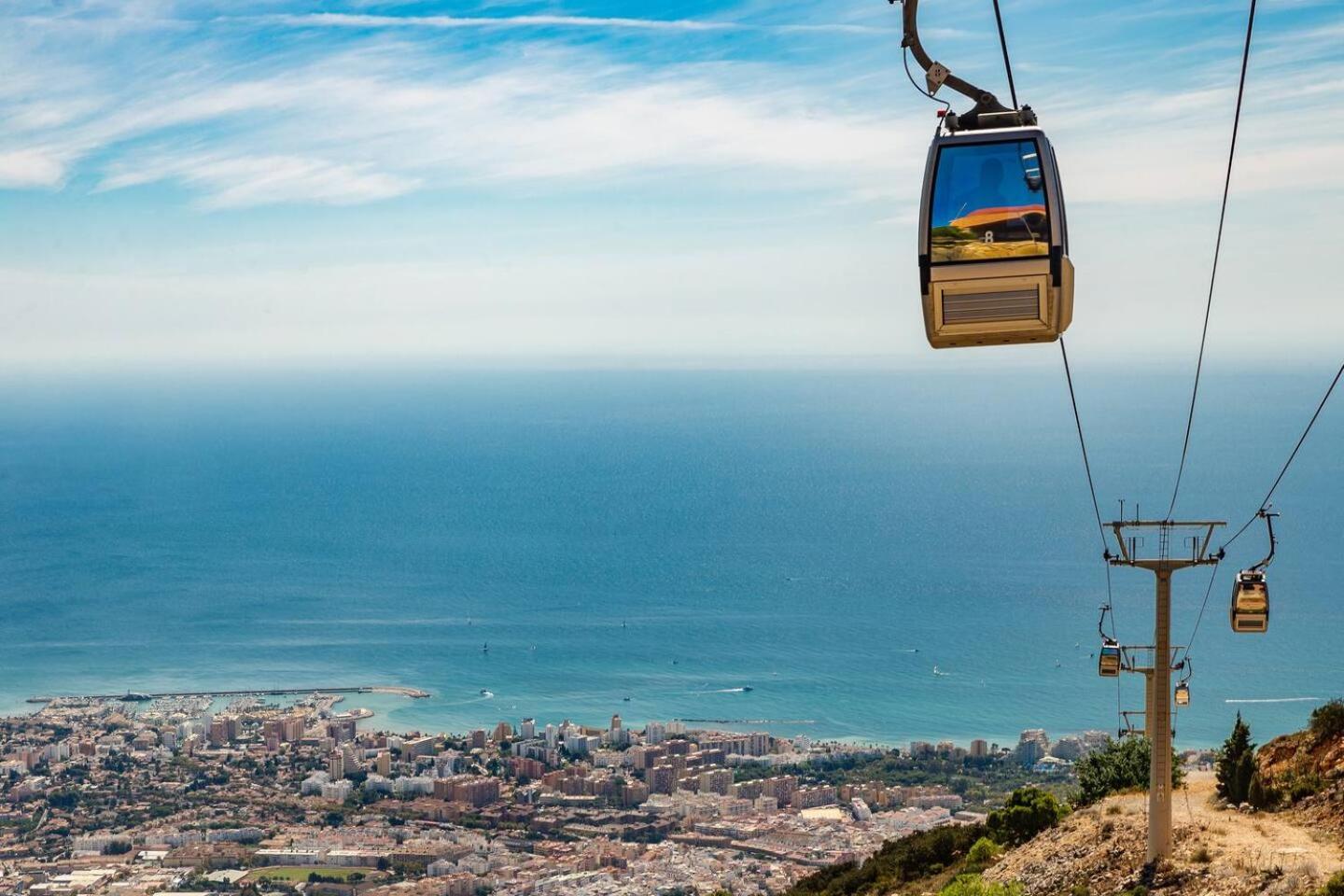 Hercules Paradise 531 Apartamento Con Vistas Al Mar Mediterraneo En Benalmadena A Pasos Del Centro Y Su Vibrante Zona Comercial Disfruta De Una Experiencia Unica En La Costa Del Sol Malaga Andalucia Well-Connected To The Airport Dış mekan fotoğraf